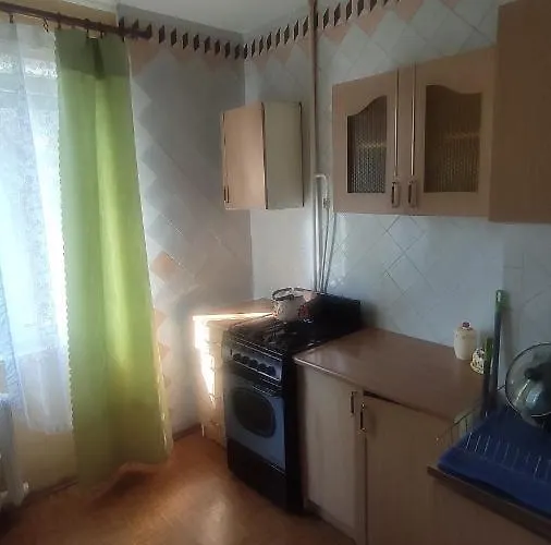 1-ная по адресу глушко 28 *